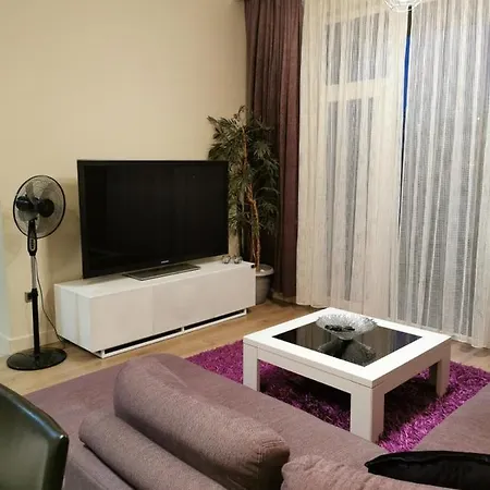 New Luxurious Modern Lejlighed *